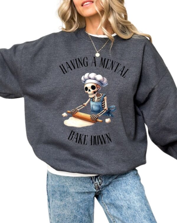 Having A Mental Bakedown| Gildan Crewneck