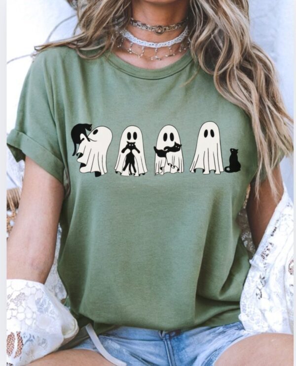 Pre-Order- Ghouls Love Cats| Comfort Colors Tee| Moss