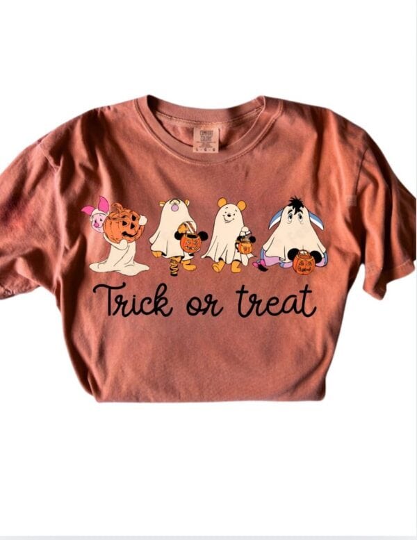 Pre-Order Winnie Trick Or Treat| Comfort Colors Tee| Yam