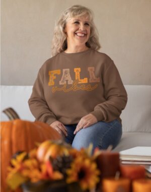 Pre-Order Fall Vibes| Crewneck Sweatshirt