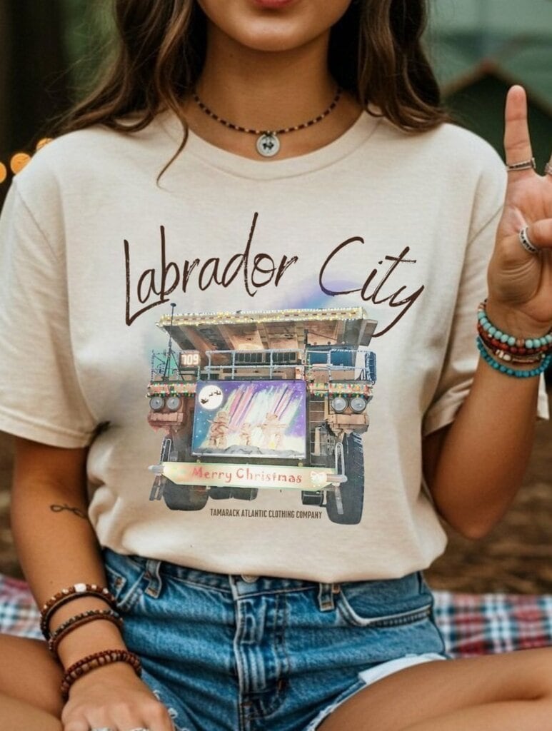 2025/09/1000118304.jpg Labrad-Ore Christmas Tee-Limited Edition - Image 1
